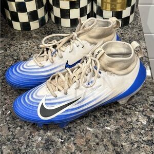 Nike Blue and White Vapor Pro cleats men’s or big Kids size 7.5